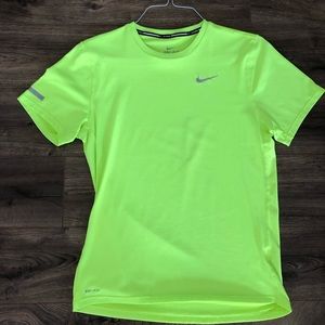 Nike DriFit Shirt